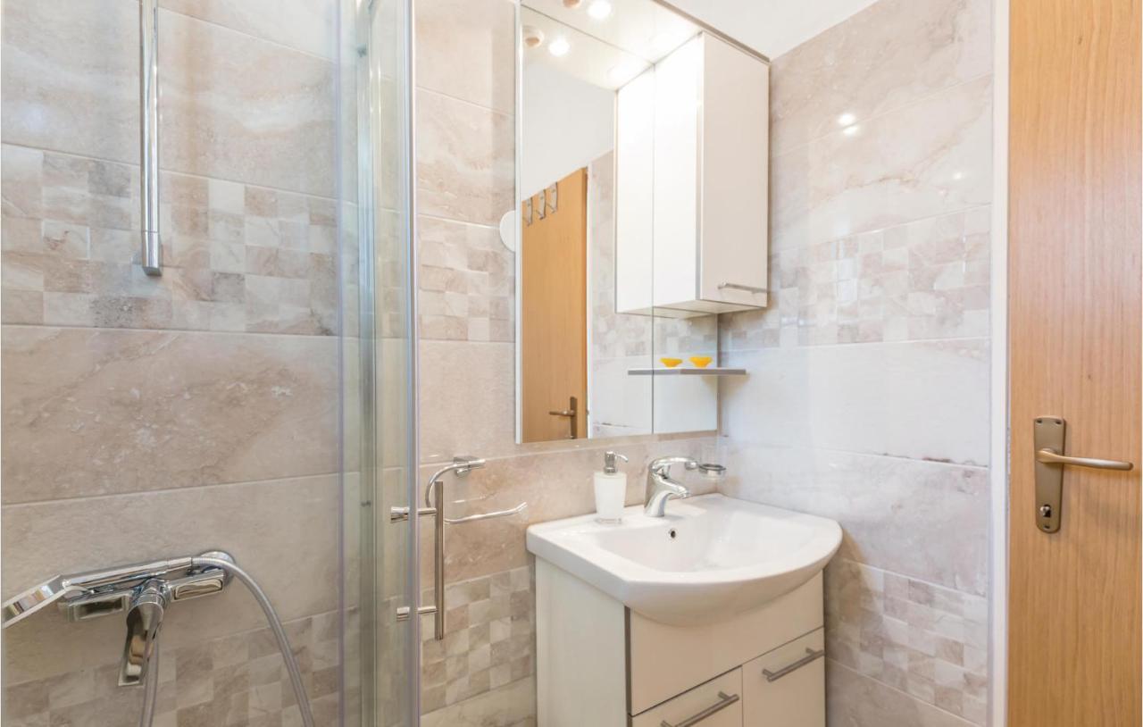 Lovely Apartment In Brela With House Sea View 외부 사진