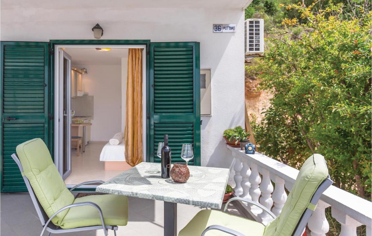 Lovely Apartment In Brela With House Sea View 외부 사진
